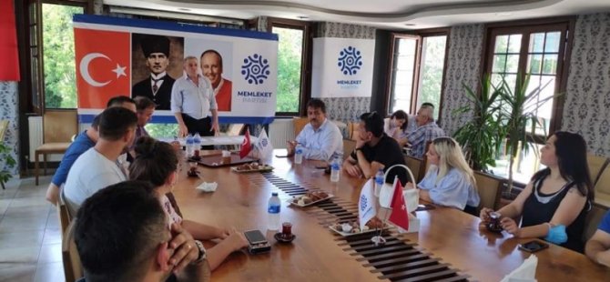 Kurucu İlçe Başkanına Tam Destek