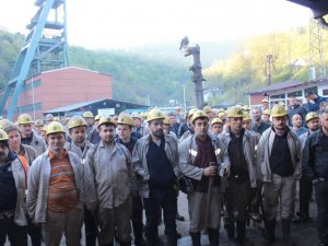Madencilere 1 Mayıs anlatıldı