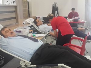 SGK'dan Kızılay'a Kan Bağışı Desteği