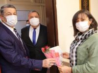 Başkan Personelin Kadınlar Gününü Kutladı