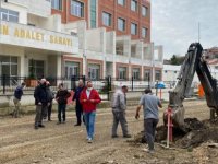 Yeni Adalet Sarayı’nın Yolu Asfaltlanıyor