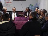 Önerileri Dinleyerek, Tek Tek Not Aldı