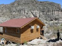 Frigler'in 3 Bin 200 Yıllık Kaya Evleri Turizme Kazandırılıyor