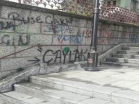 Duvarlardaki yazılar rahatsız edici boyutlara ulaştı