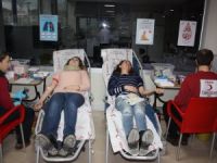 Kan bağışına basından destek