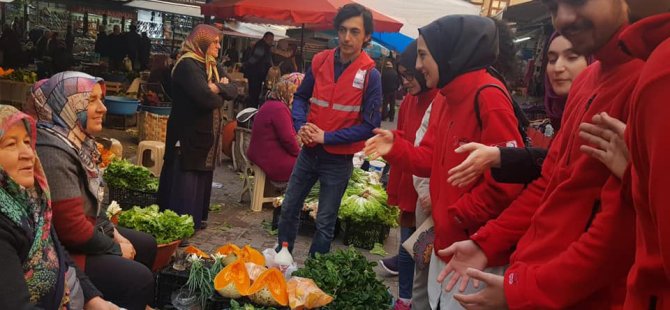 Kızılay, emekçi kadınları unutmadı