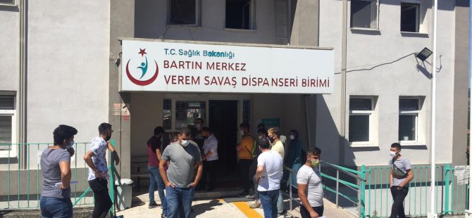 Sorusuna kızdığı hasta yakınını doktorun Dispanserden kovduğu iddia edildi