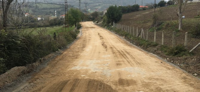 Sahil yolunun 1300 metrelik kısmı parke ile düzenlendi