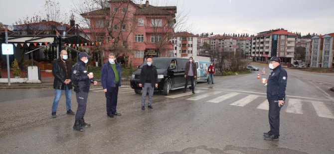 Başkan yine yaptı yapacağını