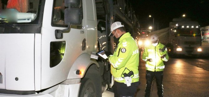 430 düzensiz göçmen ve 10 organizatör yakalandı