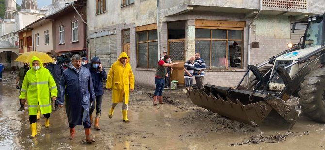 “Bartın Belediyesi Selin İzlerini Silmek İçin Büyük Mücadele Veriyor”