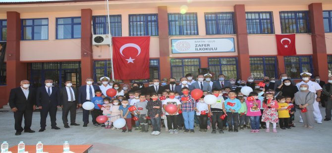 Vali Güner ders zilini Zafer’den çaldı