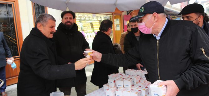 Vatandaşlara Kandil Simidi ve Salep İkram Edildi