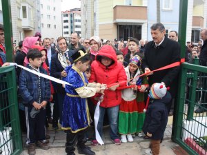 Başkan Akın, 23 Nisan parkının açılışını çocuklarla birlikte yaptı