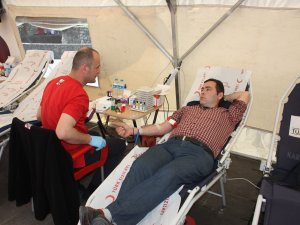 3 günde 636 kişi kan bağışında bulundu