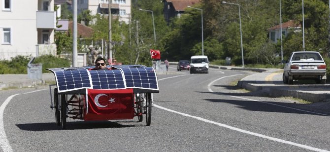 Güneş Enerjisiyle Çalışan Otomobil Yaptılar