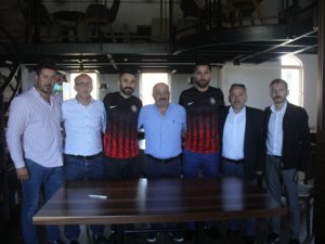 Bartınspor 2 futbolcuyla yollarını ayırdı
