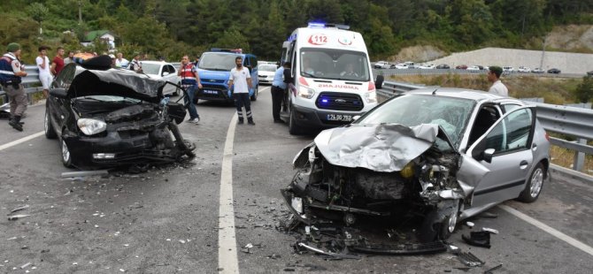 Bartın'da Trafik Kazası: 6 Yaralı