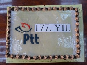 PTT 177. yılını pasta keserek kutladı