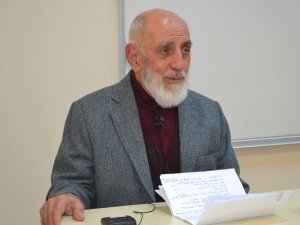 Mimar Sinan Dersliğinde ilk dersi Prof. Dr. Nevzat Kor verdi