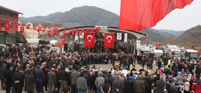 Kumluca Belediyesi Kapalı Pazaryeri açıldı