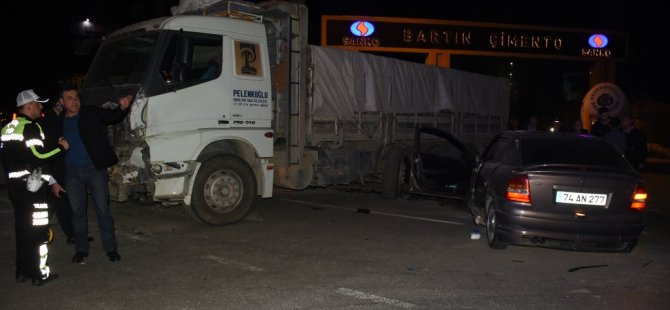 Bartın'da Trafik Kazası: 2 Ölü, 4 Yaralı
