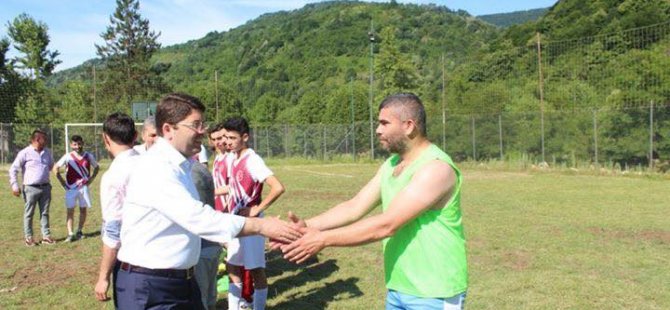 Tunç, çalmadık kapı bırakmadı