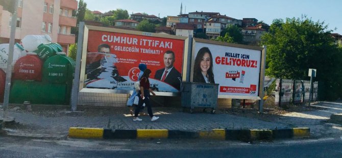 MHP ve Saadet afişlerine çirkin saldırı