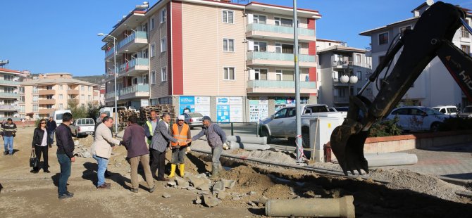 Akın, Çalışma Alanlarını İnceledi