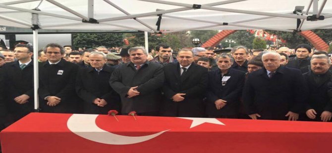 Cenaze törenine Vali Dirim de katıldı