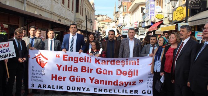 ‘Engel’leri aşmak için yürüdüler