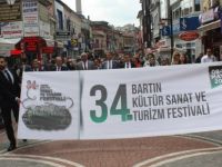 Festival yürüyüşü gerçekleştirildi